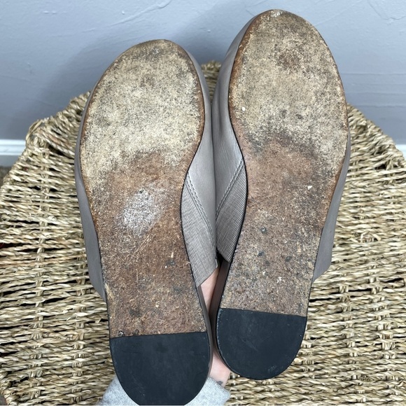 VINCE Oren Grey Neutral Leather Slip On Flat Mule Slipper Shoes Size 5 - Picture 7 of 7